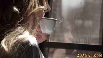 Sexy Babe Takes Hot Anal Creampie!