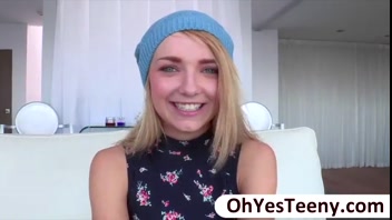 Sexy Euro Teen Carmen in Hot Action!